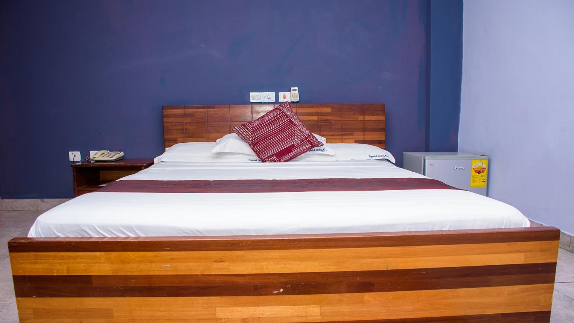 Triple Hill Hotel Weija エクステリア 写真
